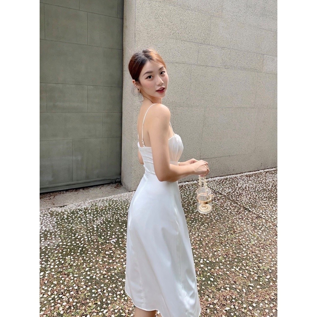 RECHIC Đầm dài Narry Lụa hai dây Nhún Ngực Quyến Rũ Xinh Xắn | BigBuy360 - bigbuy360.vn