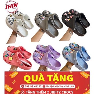 Tặng 12 sicker dép crocs classic mẫu cổ điển cho nam và nữ nhiều mầu size 35 36 37 37 38 39 40 41 42 43 44 45