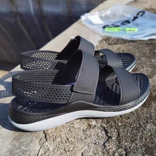 dép sandal 💖FREESHIP💖dép sandal cross đen 360 HINCROSS17U2 tặng thêm 1 hộp giày cross