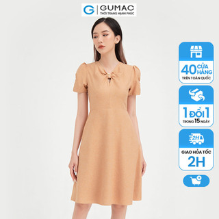 Đầm dáng ôm nữ nhún tay khoét cổ GUMAC thiết kế công sở DB441