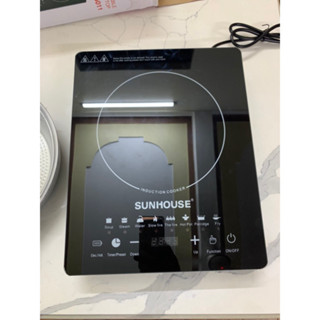 Bếp Từ Cảm Ứng 2200W , Bếp Điện Từ Hồng Ngoại Tặng Kèm Nồi ( MẦU ĐỎ )