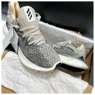 Giày thể thao sneaker AlphaBounce xám tiêu Xám Chấm Đen
