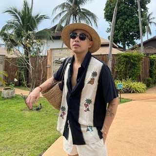 Áo sơmi cổ cuban ngắn tay họa tiết UNCLÉ Line Cocktail