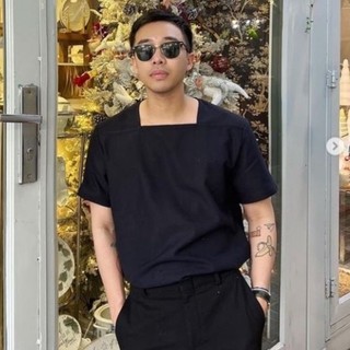 Áo phông basic cổ vuông UNCLÉ Navy Square Collar T-shirt
