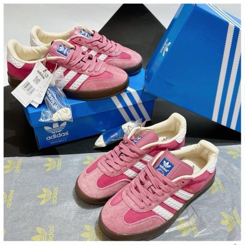 Giày sneaker 𝙂𝙖𝙯𝙚𝙡𝙡𝙚 𝙎𝙖𝙢𝙗𝙖 pink hồng