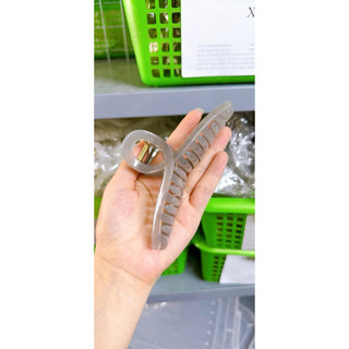 Kẹp tóc hình cá mập bằng Acrylic dễ thương XUPUCASE