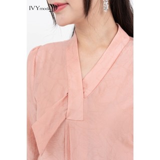 Áo lụa cổ xếp chéo nữ IVY moda MS 17M8167