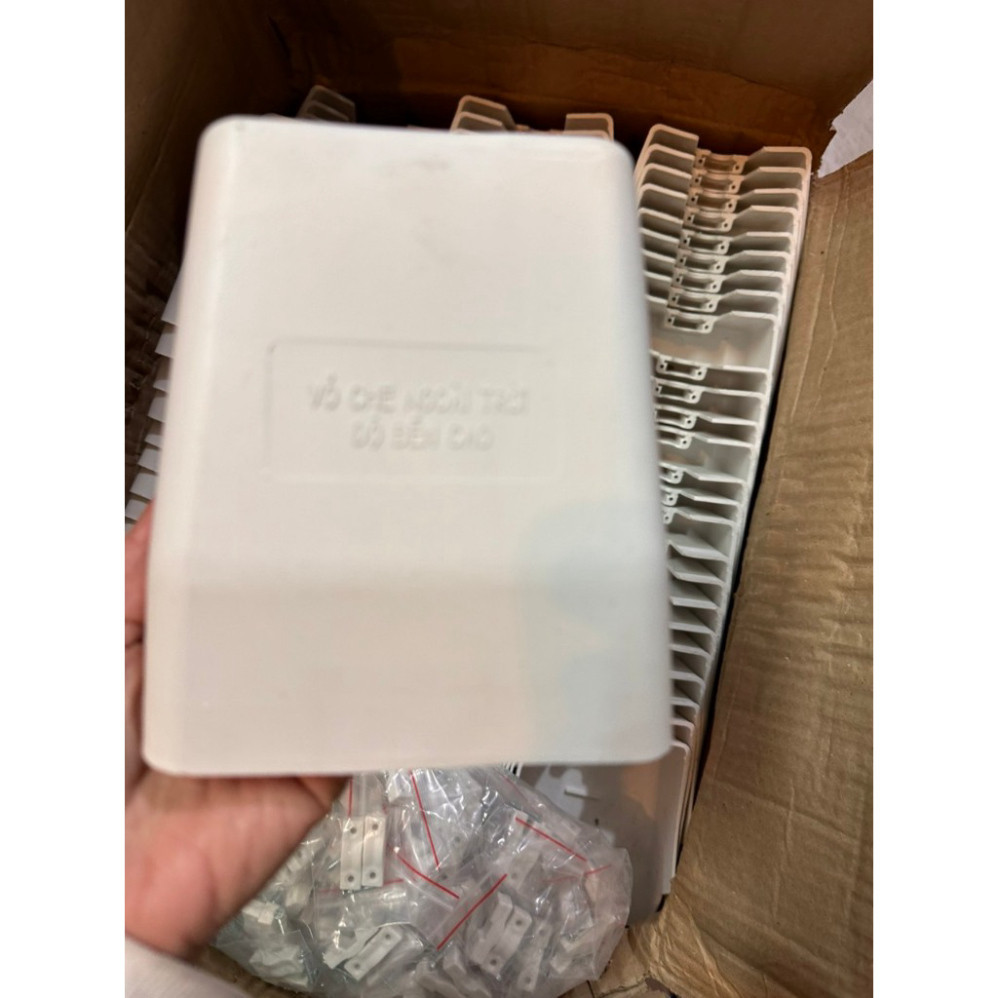 Vỏ che camera, mái che camera ngoài trời bằng nhưa cao cấp, mái che CHO CAMERA IMOU VÀ EZVIZ NGOÀI T