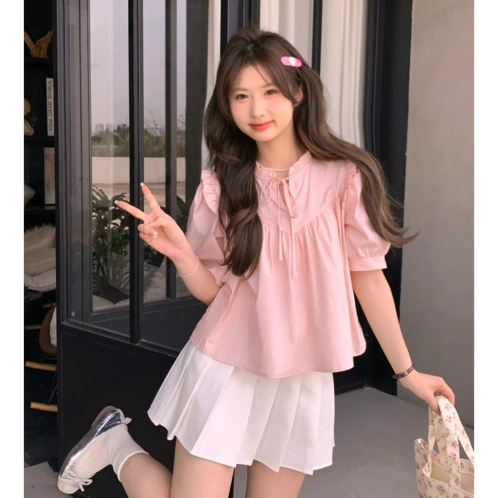 Áo babydoll ngắn tay bèo cổ buộc nơ thân trước bổ cúp V bồng nhún phong cách Hàn Quốc | BigBuy360 - bigbuy360.vn