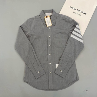  Áo Sơ Mi Nam Thome  Xám Ghi thêu 4 sọc kẻ đen ống tay logo bụng vải thô cao cấp Áo Somi Thom Browne chính hãng HÓT N2024 