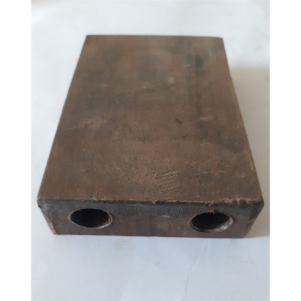 Bát bắt ốc ngắn thanh trượt máy gặt Kubota DC70