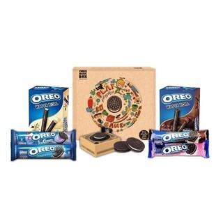 Combo hộp nhạc Oreo: 1 hộp nhạc, 4 Bánh Oreo nhân kem 4 vị 137g/cây, 2 hộp bánh quế Oreo 110g/hộp