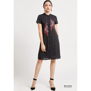 Váy đen giả sơ mi thêu hoa