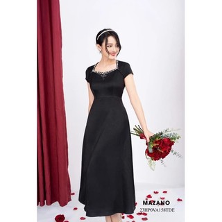 Đầm thân ôm chân rủ dài cổ kim cương đính trang trí nữ Mazano