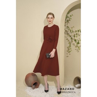 Đầm len đính hoa eo dự tiệc nữ Mazano