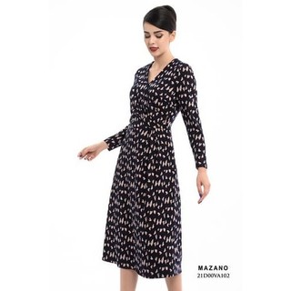 Đầm len xếp ly eo chân rủ