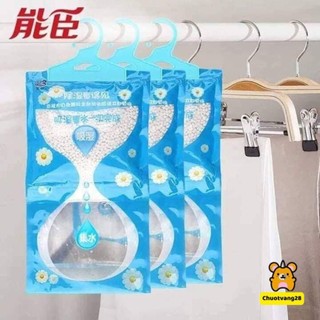 Túi hút ẩm quần áo