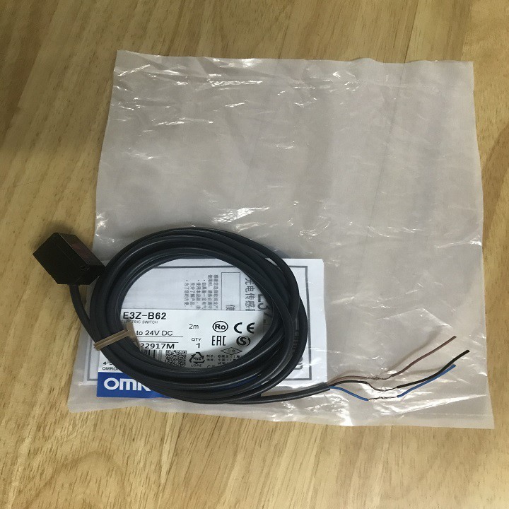 CẢM BIẾN QUANG OMRON E3Z-B61 NPN
