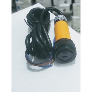 Cảm biến quang omron e3f-ds30p2 pnp/nc 30cm