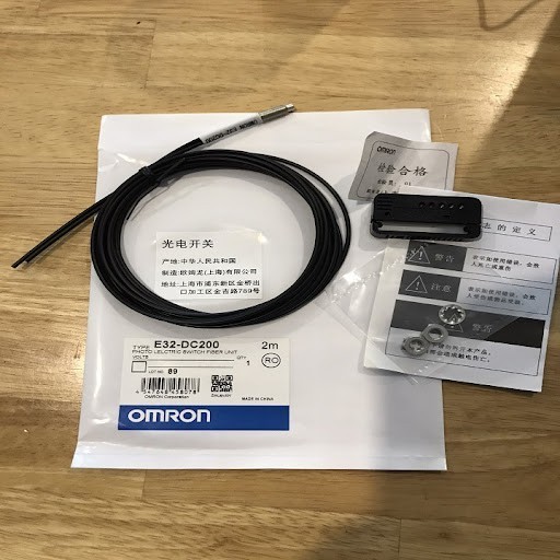 Cảm biến cáp quang sợi quang omron E32-DC200 2M