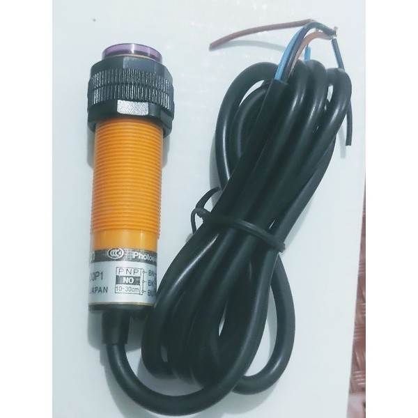 Cảm Biến Quang Omron E3F-DS30P1 (PNP/NO 30cm)