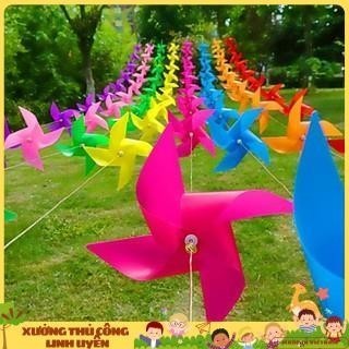100 chong chóng nhựa đủ màu 20 cm dây treo đi kèm dây bọc nhựa,chong chóng 7 màu, chong chóng nhựa trang trí