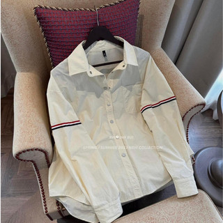 Áo Sơ Mi Thom Be Cúc Bấm Vải Cotton Lụa Kiểu Dáng Khoác Hiện Đại Form Rộng Mẫu Hot 2023