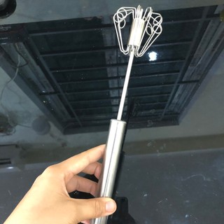 Cây Đánh Trứng Inox Kiểu mới Cầm Tay có trục xoay tự động tiện dụng