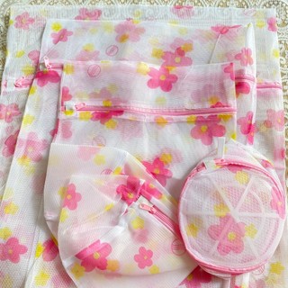 Set 5 Túi giặt vải lưới chất liệu sợi vải Polyester 3 túi chữ nhật 2 túi hình trụ