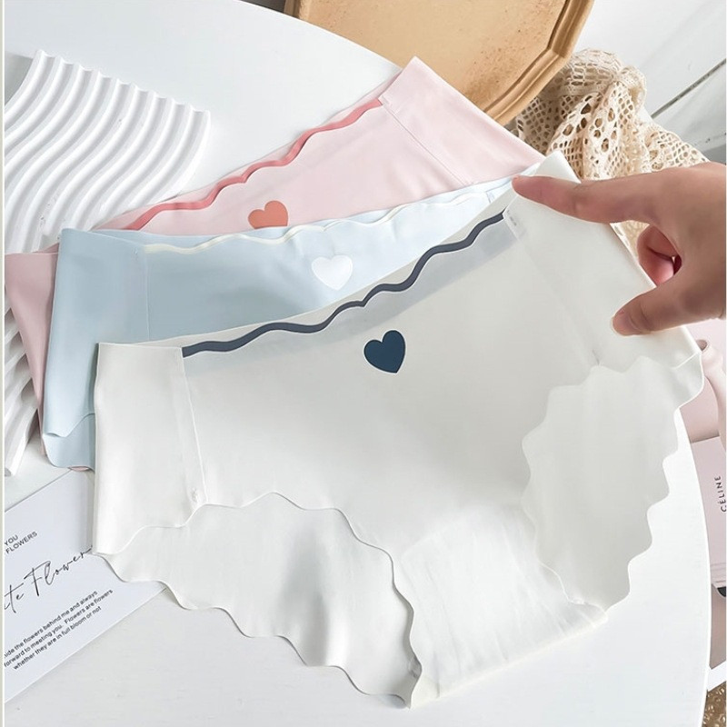 Quần Lót Nữ Đúc Su Tim Thun Lạnh viền sóng 405 gợi cảm đính trái tim nhỏ | BigBuy360 - bigbuy360.vn