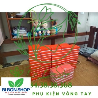 *HOT* Hộp đỏ vuông đựng trang sức ( Quý khách vui lòng đọc kỹ phần mô tả để chọn đúng sản phẩm )