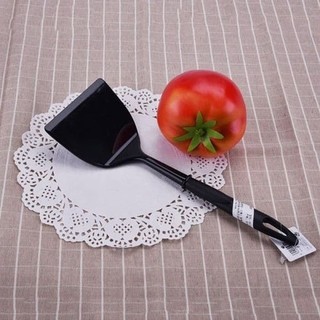 Xẻng lật nhựa liền Nhật Bản