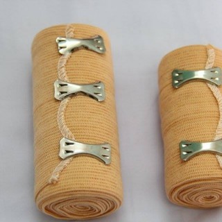 Băng thun y tế các size Quang Mậu (1 móc, 2 móc, 3 móc, 4 móc - màu da)