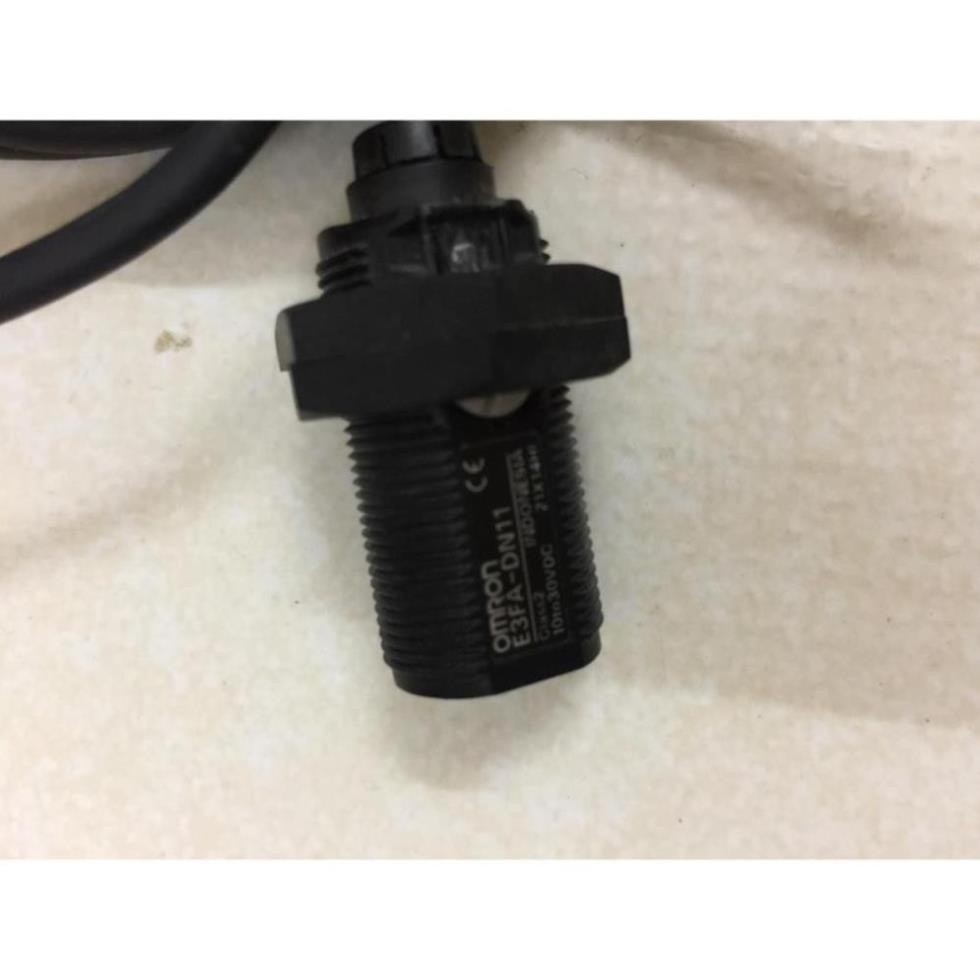 Omron Cảm biến quang Omron E3FA-DN11