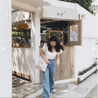 Áo croptop cột dây sau 4LClover Linen trắng