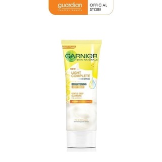 Sữa Rửa Mặt Dạng Bọt Garnier Light Complete Speed Brightening Whip Foam 100ml