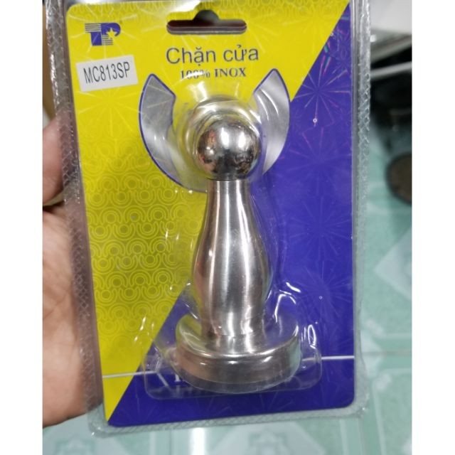 Hít cửa inox TP đúng hàng công ty