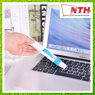 Chổi quét bụi, hót khe cửa bàn phím mini, vách tường,...