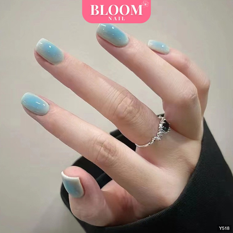 Móng Tay Giả Nail Box Kiểu Ngắn Màu Xanh Dương Móng Úp Thiết Kế Bloom Nail Y518