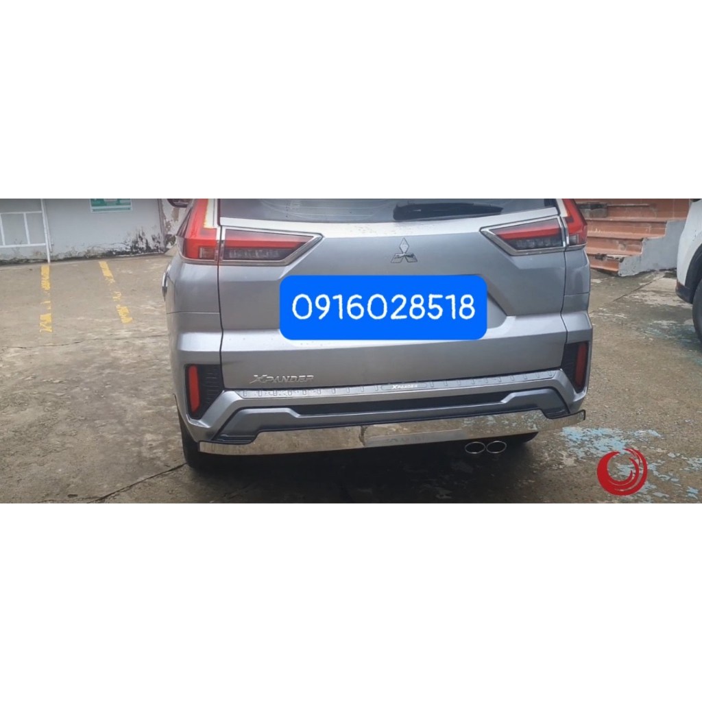 Cản sau xe Xpander dạng lá, loại dày, đẹp, bền