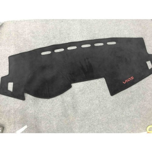 Thảm taplo xe TOYOTA VIOS 2014-2018 chất liệu nhung cao cấp