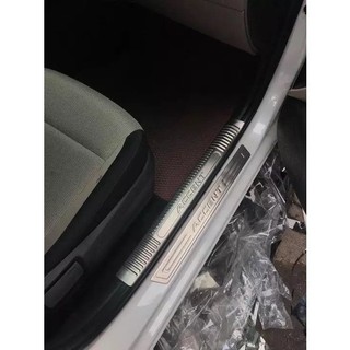 Ốp bậc cửa trong và ngoài inox Hyundai Accent 2018-2021