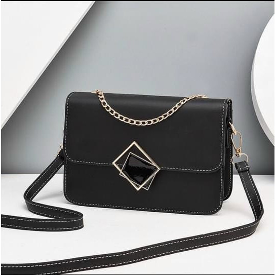  Túi xách nữ túi đeo chéo khoá kính vuông chất da mềm đep pamoli_ TDC010 