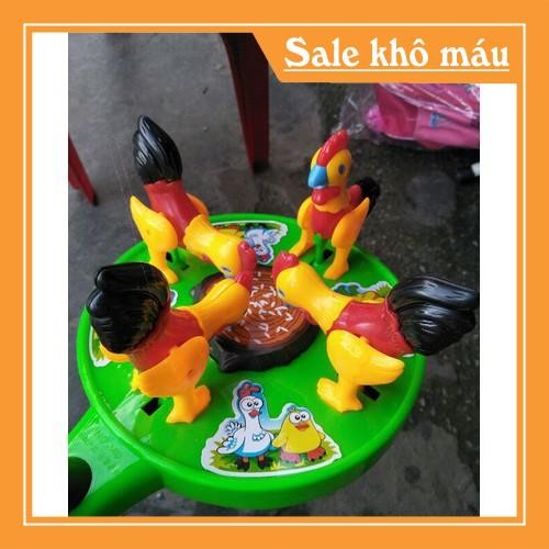 GÀ MỔ THÓC XE ĐẨY TAY