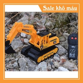 Máy xúc điều khiển từ xa