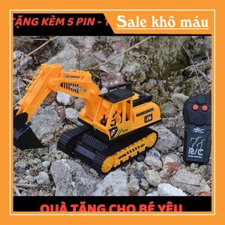 Máy xúc điều khiển từ xa