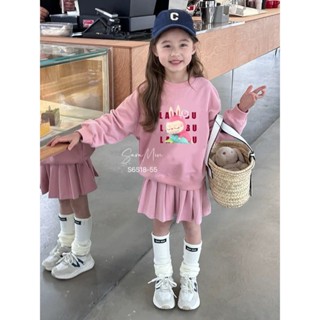 Set Sara Min áo nỉ + chân váy xếp ly Labubu 2 màu hồng/ghi cho bé size 2-12y