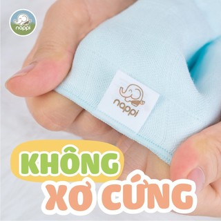 Khăn sữa Nappi chấm bi viền hồng