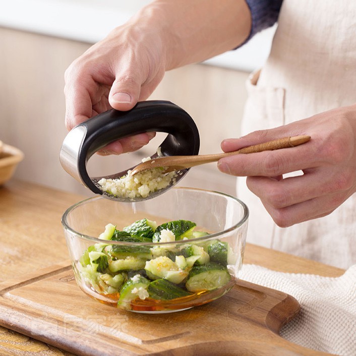 Dụng cụ dập tỏi, ép tỏi, nghiền tỏi inox, dụng cụ nghiền tỏi bằng thép không gỉ  【Nghiền tỏi chữ D】B1S0583L1 | BigBuy360 - bigbuy360.vn