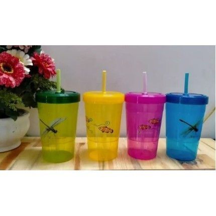 Ly nhựa nhiều màu, có ống hút TLT 600ml